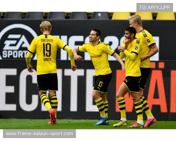 世俱杯决赛攻防对决：攻守博弈的极致演绎